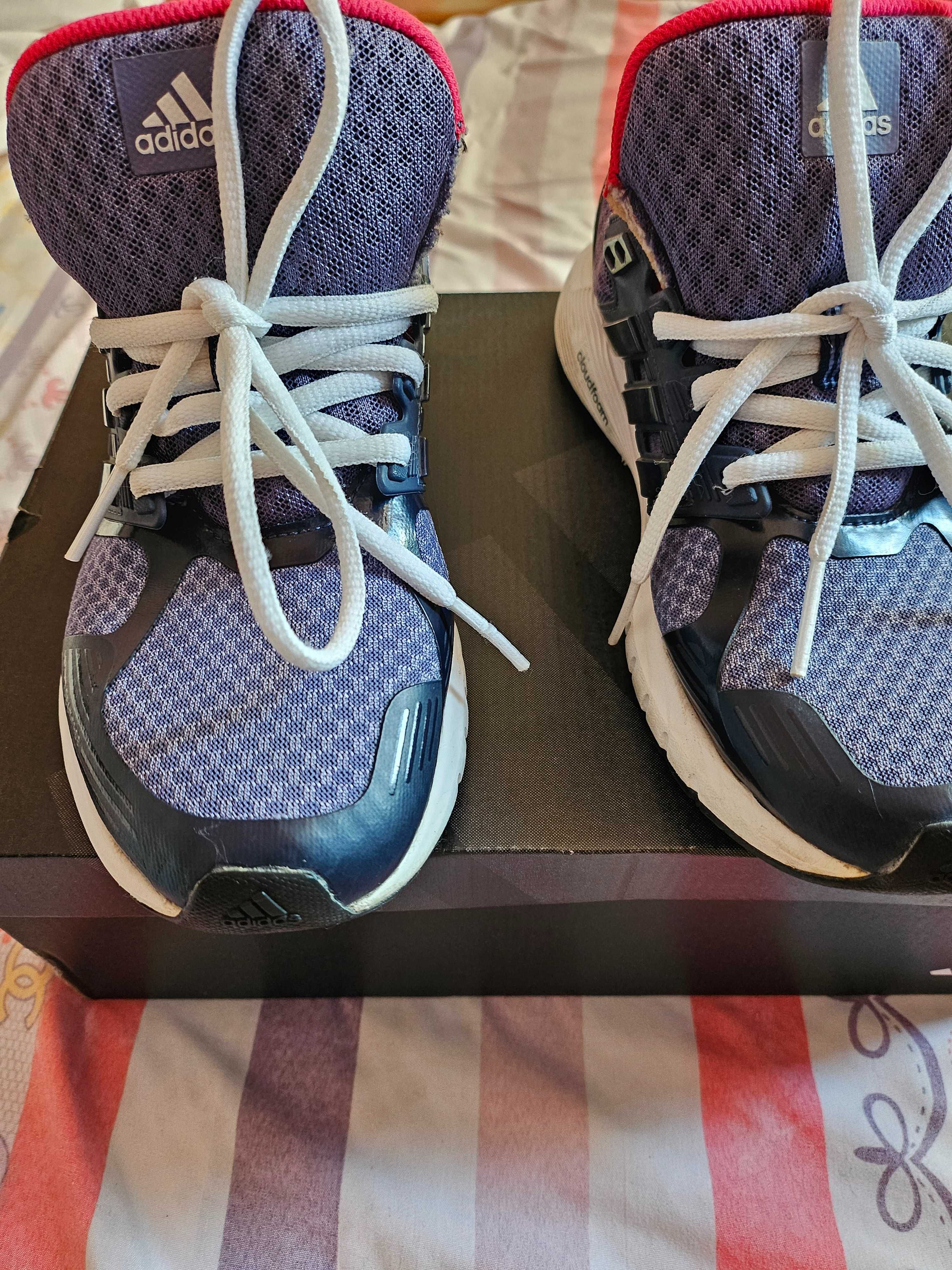 Оригинални маратонки adidas