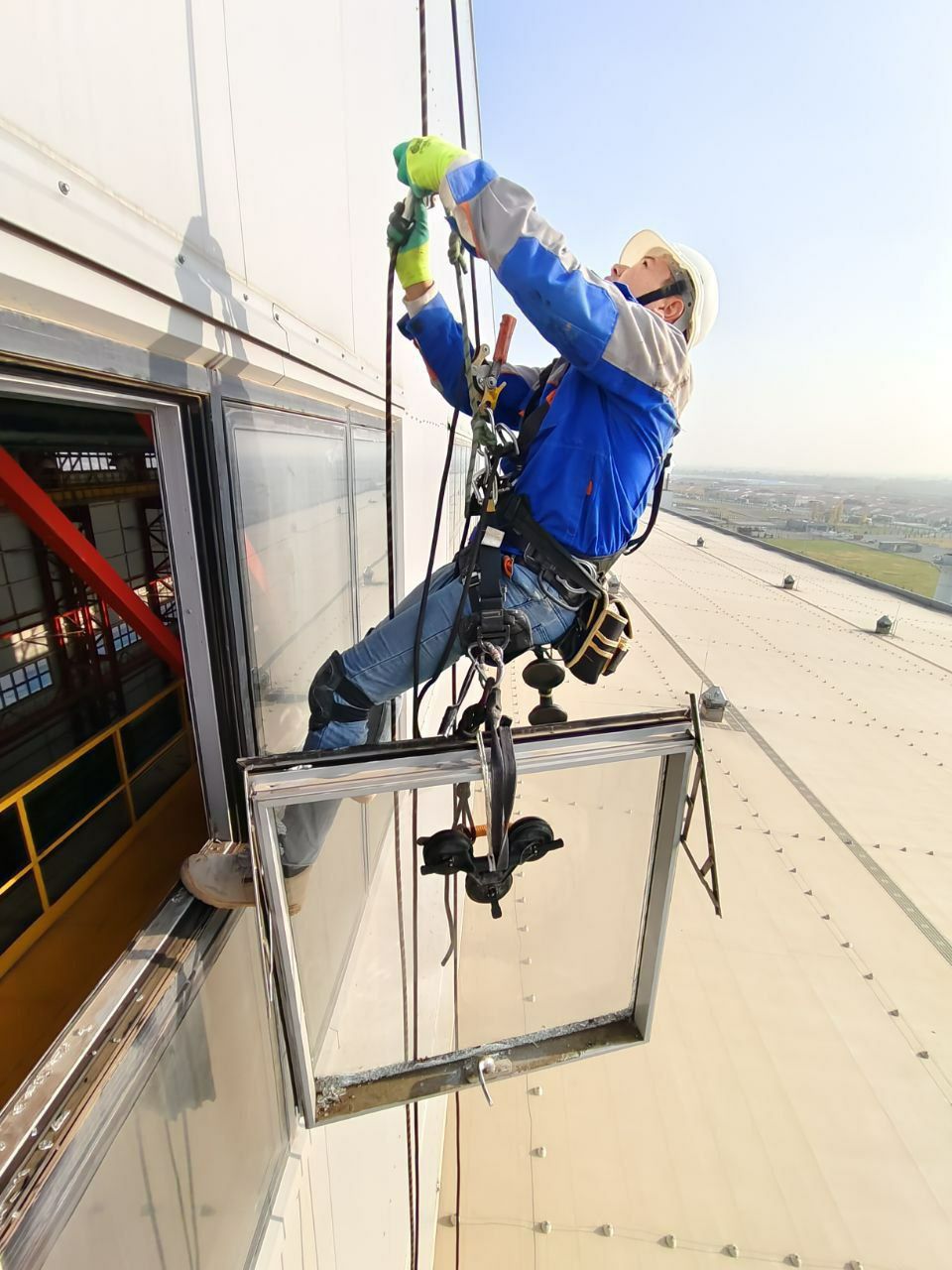 Alpinist xizmati Альпинисты алпинисt  казирок установка