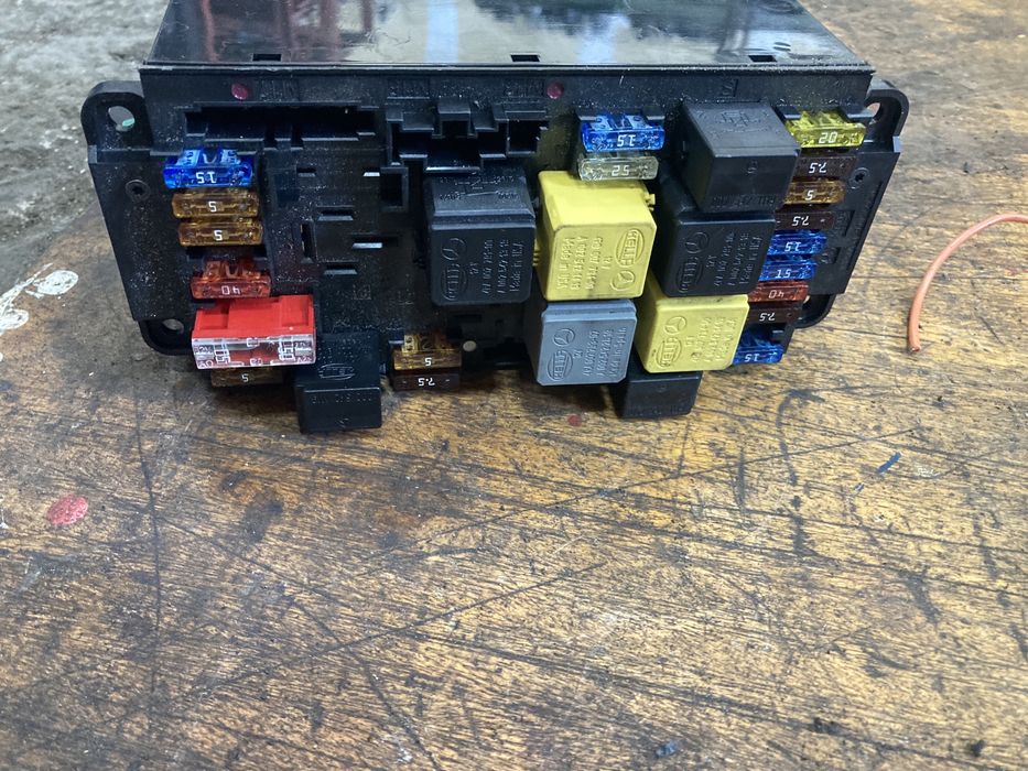 Mercedes w203 2.2cdi 150кс Преден SAM Модул