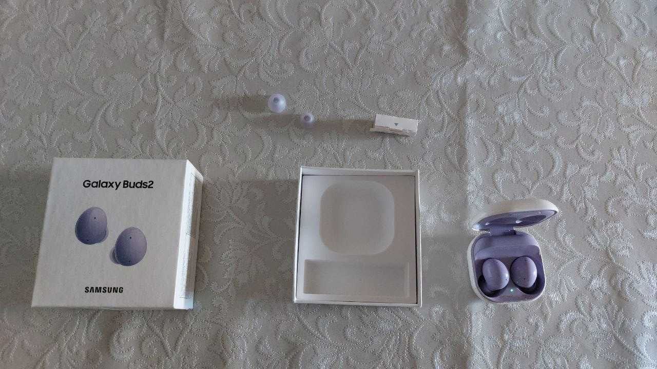 Продается samsung galaxy buds 2