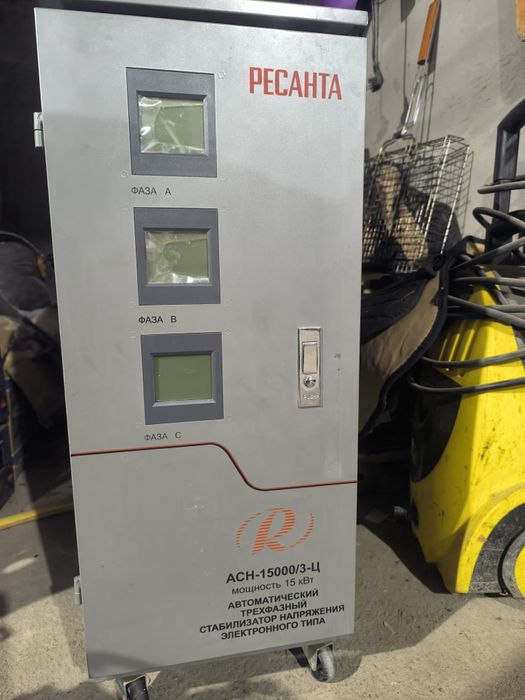 Стабилизатор Ресанта