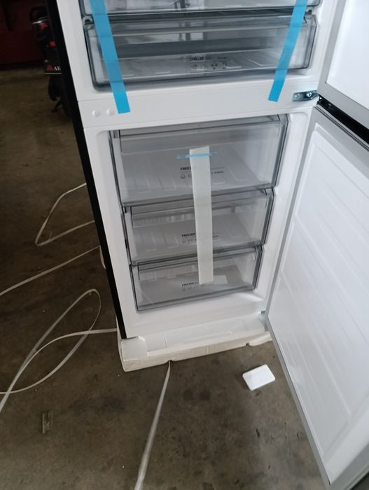 Xolodilnik beston 1.85 sm invertor