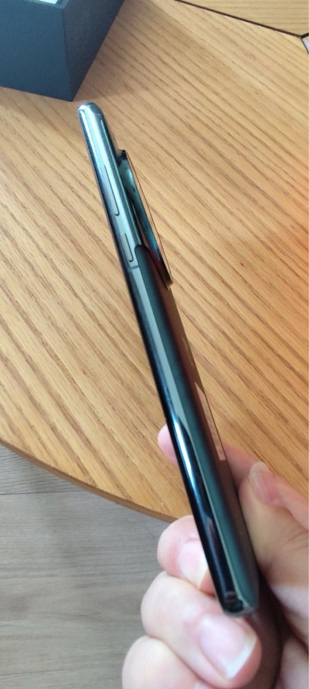 OnePlus 12 16GB RAM 1TB ROM NFC Fingerprint Triple Camera