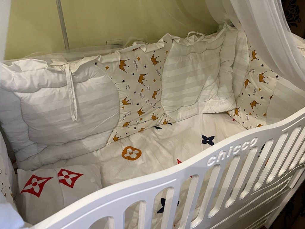 Кровать детская.