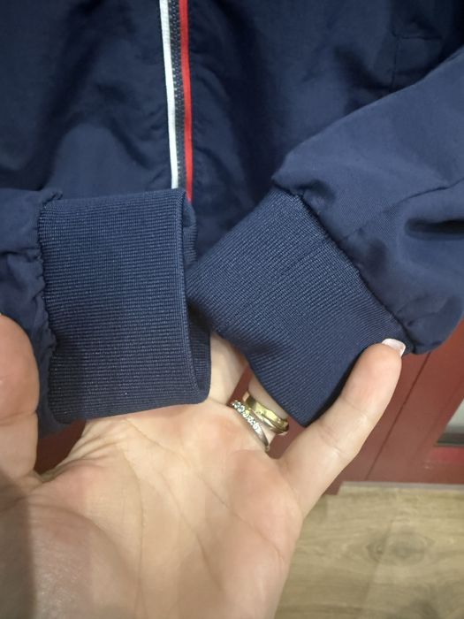 Jacheta Tommy Hilfiger 10 ani, 140cm