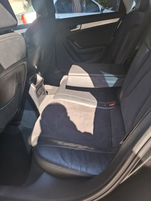 Model Audi a4 2011