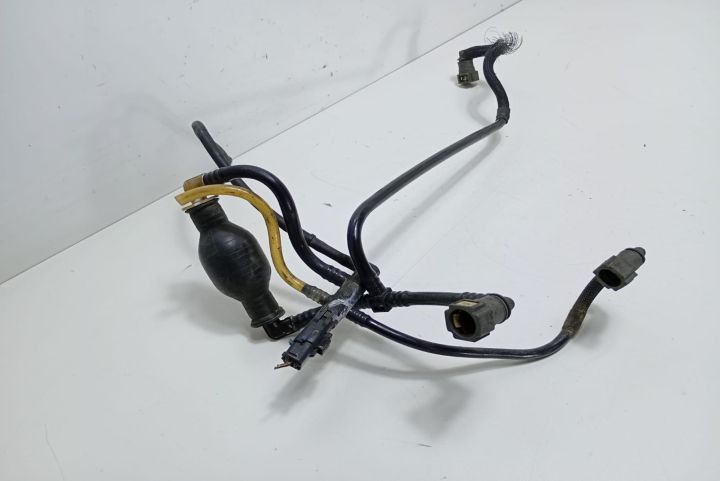 Pompita  conducta combustibil 1.4 d cu mic defect Citroen C3  seria