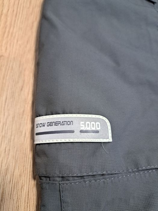 Pantaloni ski mărimea 176