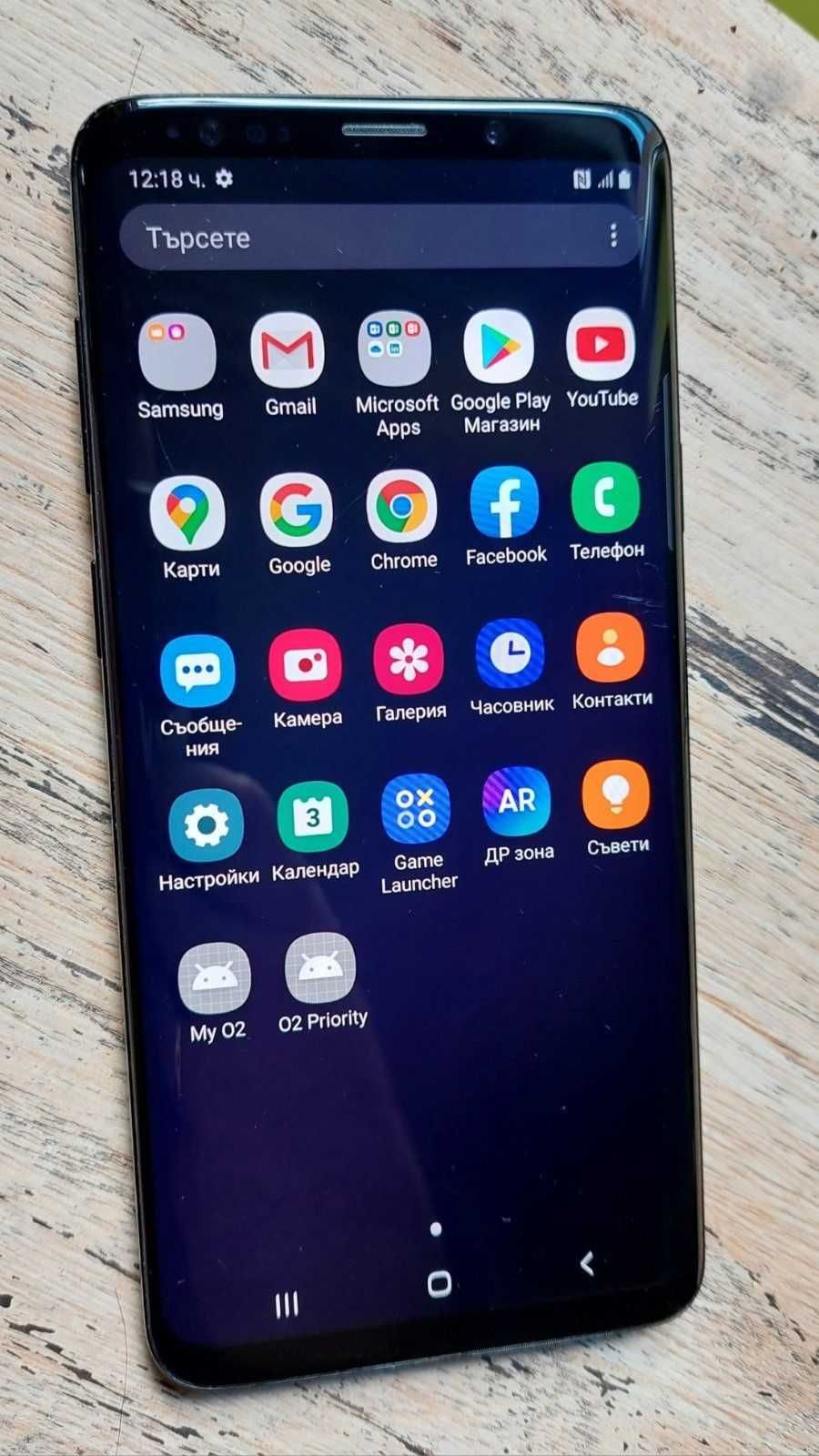 Продавам телефон Samsung s 9.