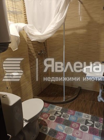 Дава се под наем Двустаен апартамент в Варна, м-т Траката - 60 кв.м за 385 € - Снимка #2