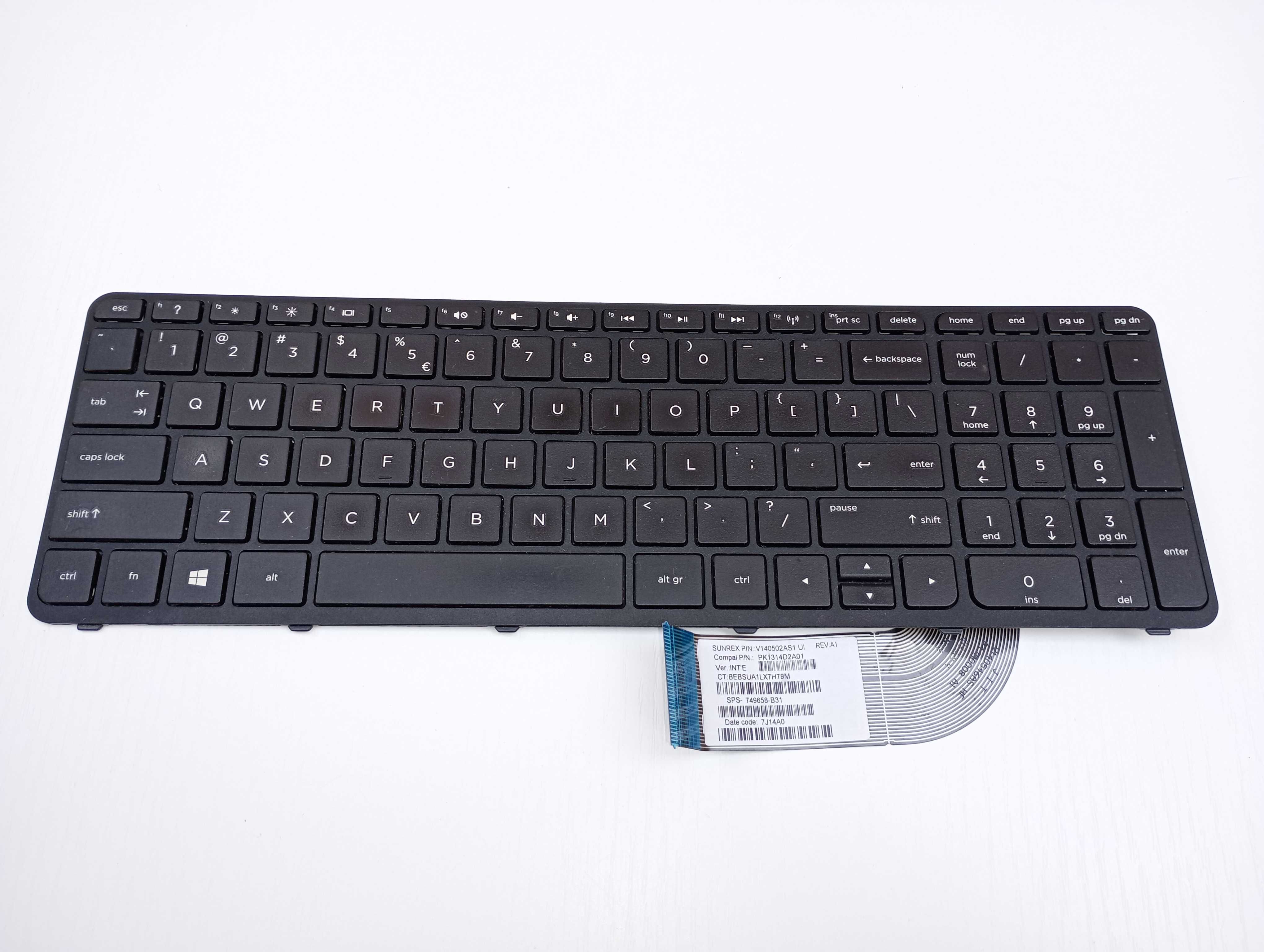 Tastatura Laptop Hp 250 G3 255 G3 plus cadrul metalic de sub