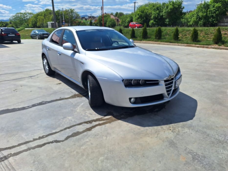Vând Alfa Romeo 159 schimb Audi A4