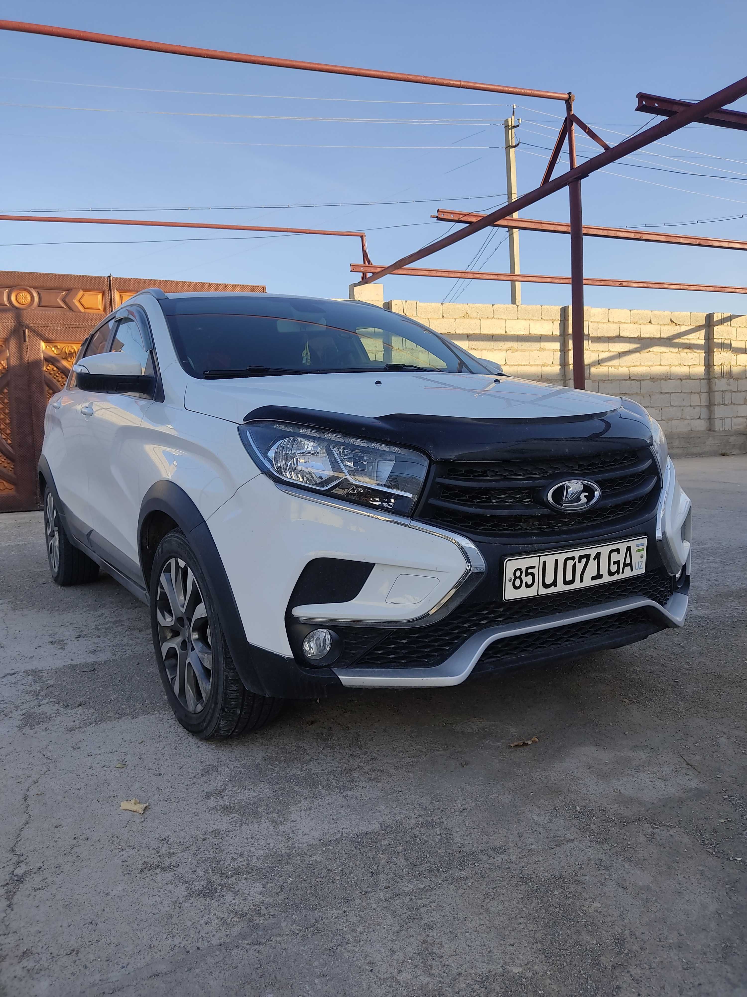 Lada Xray cross 1.6 motor nissan