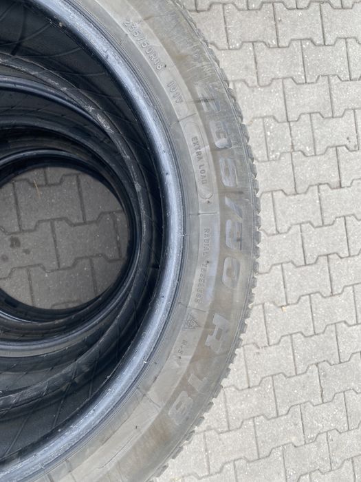 235 50 18 - BFGoodrich - зимни гуми