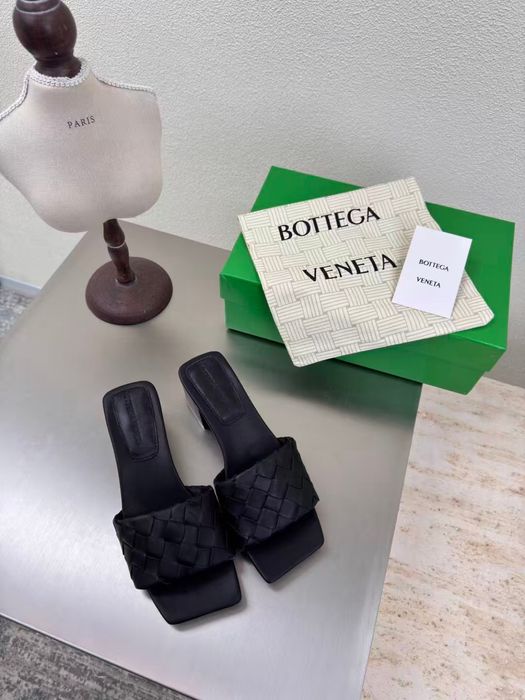 Bottega Veneta Lido / BV Lido Intrecciato Mules 39 Номер