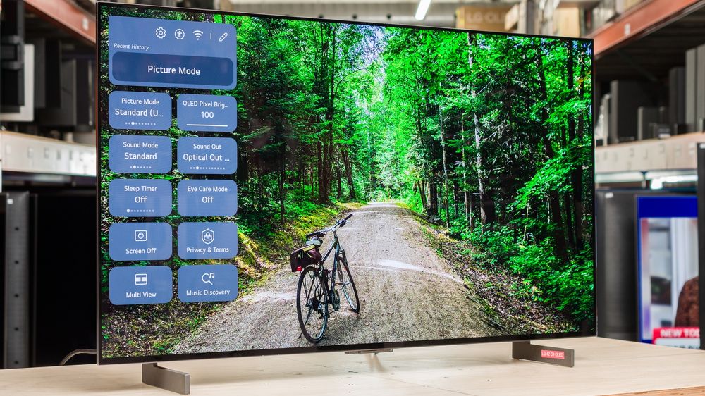 OLED  LG 42" C4 в состоянии нового