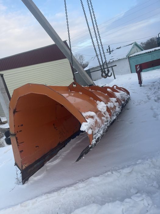 Продажа либо обмен на авто. снегоуборочный отвал на КАМАЗ ,SHACMAN