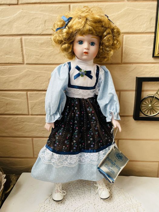 Allison красива нова порцеланова кукла от Америка