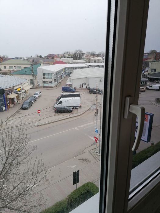 Vând sau schimb cu apartament în București 3-4 camere