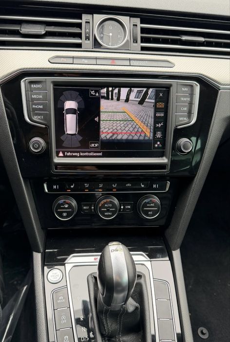 Volksvagen Passat R-line 4 Motion 2.0 Tdi 190 CP -Virtual Cockpit-