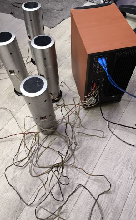 Сабвуфер пятиканальный 25000тенге