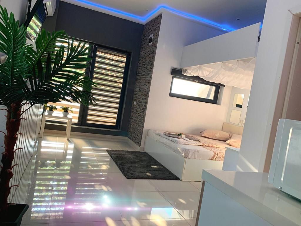 Regim hotelier cazare plaja Neversea Constanța mall