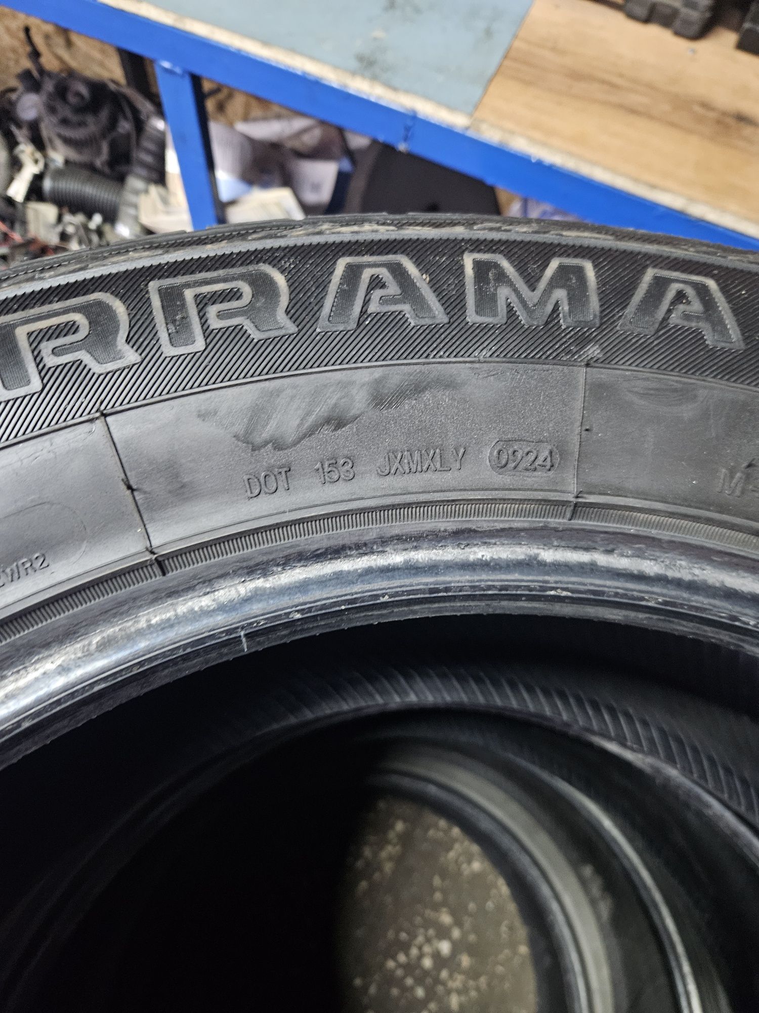 Комплек шин A/T R20