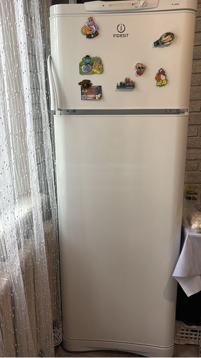 Холодильник в хорошем состоянии