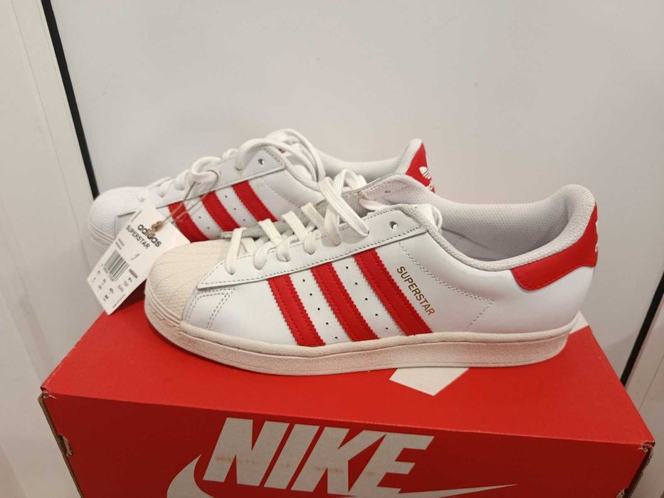 Adidas - Superstar H68094 Бял с лек дефект №42 2/3 Оригинал Код 824