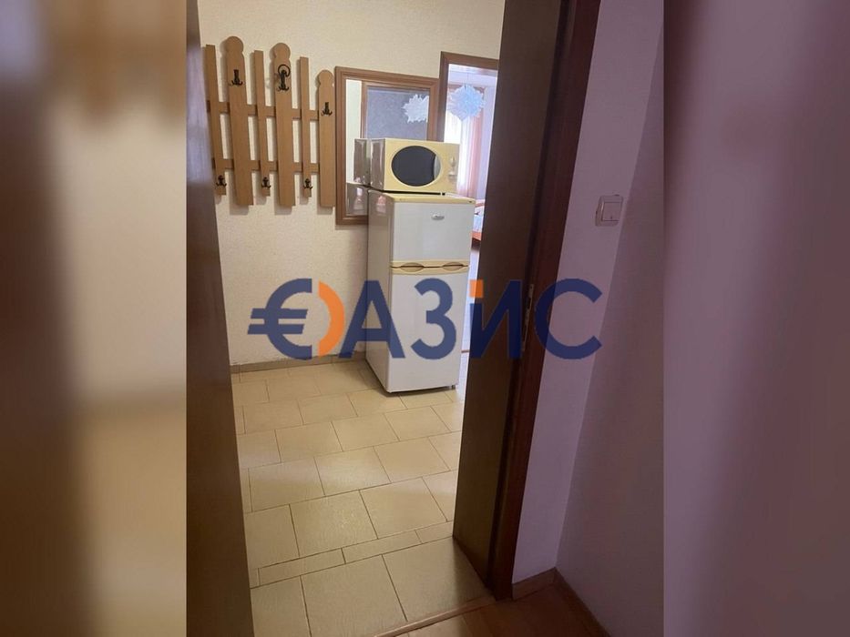 # 33791254 Тристаен апартамент в обикновена къща, Слънчев Бряг