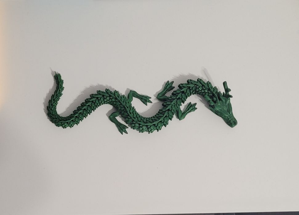 Dragon verde facut la imprimanta 3D