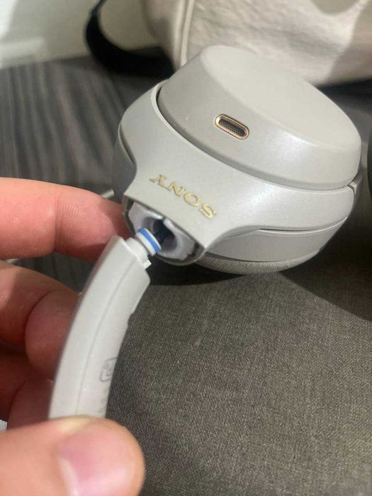 Sony wh-1000xm4  naushniy