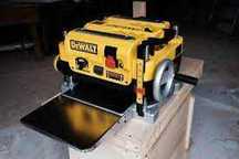 DeWalt DW735X рейсмус. С расширительными столами в комплекте.