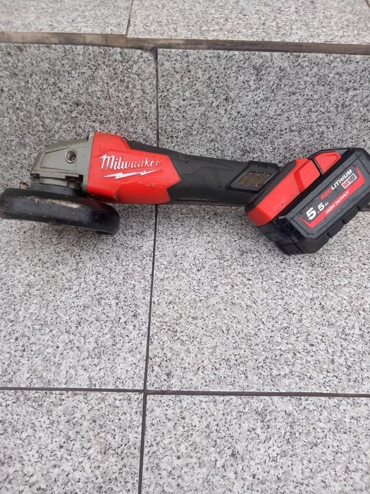 Milwaukee M18 FSAG125X Ъглошлайф