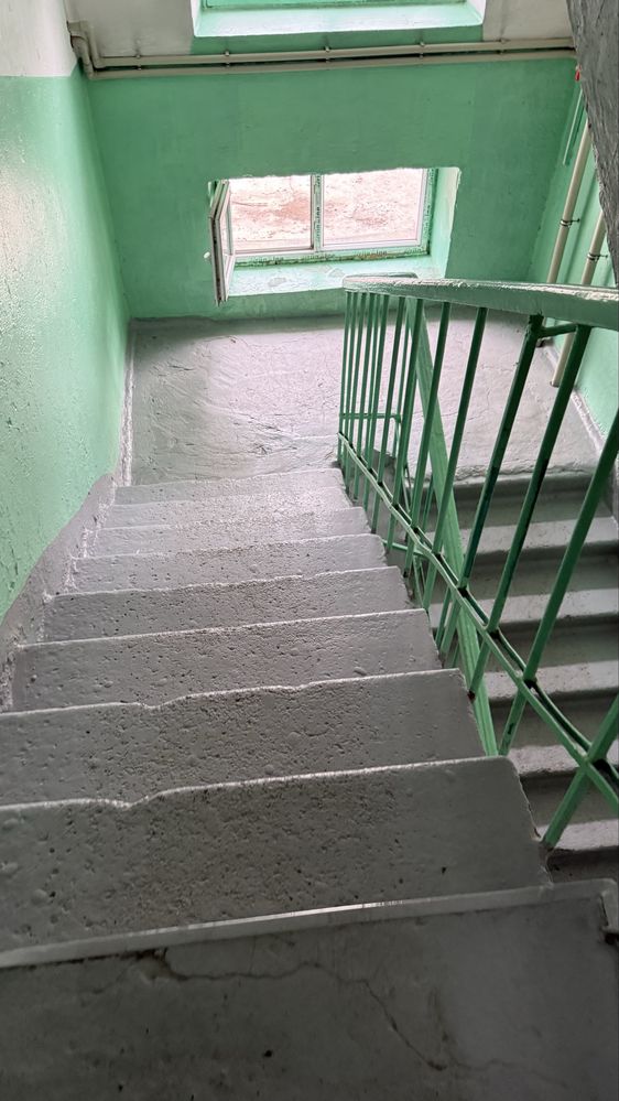 Продам 2 комнатную квартиру