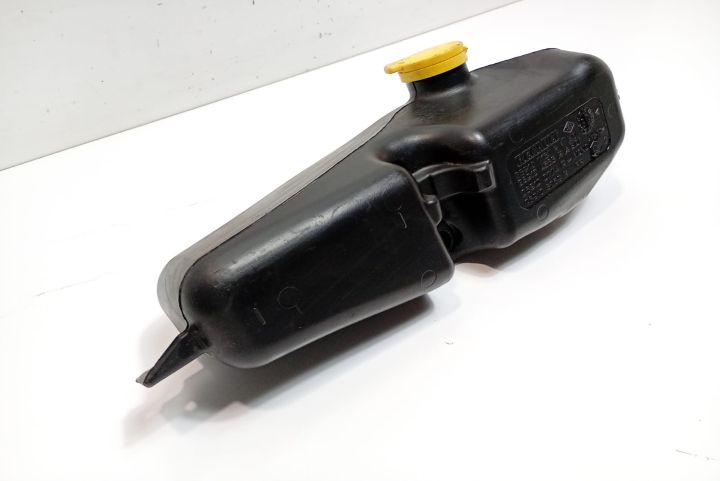 Vas  lichid parbriz 289107187R Dacia Duster prima generatie (facelift