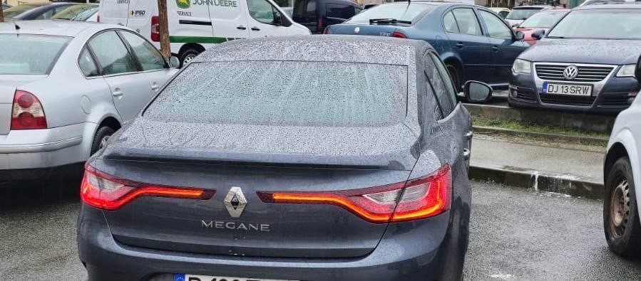 Renault Megane Sedane