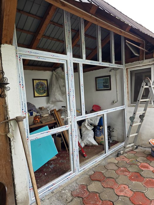 Ferestre și Uși termopan – montaj inclus, garanție