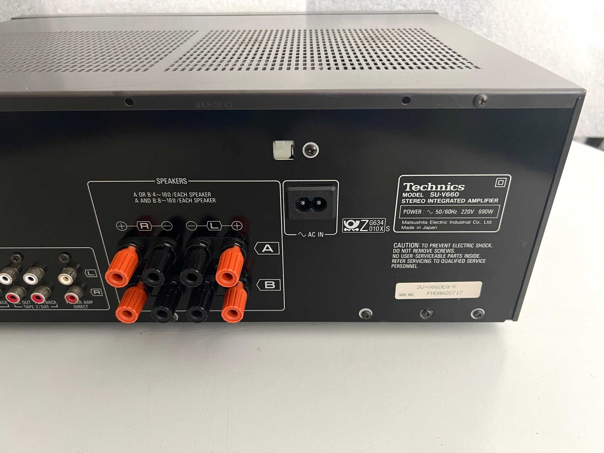 Усилвател TECHNICS SU-V660