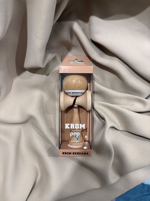 Kendama Krom Pop Nude