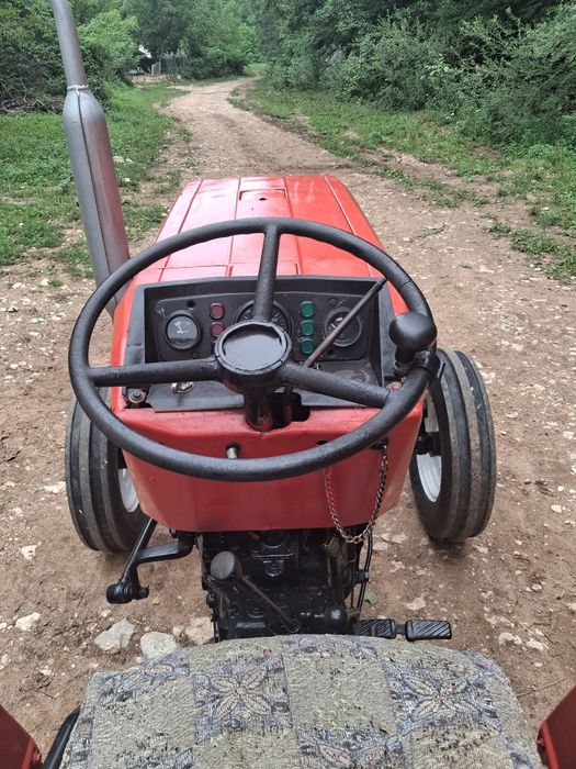 Tractor universal U445