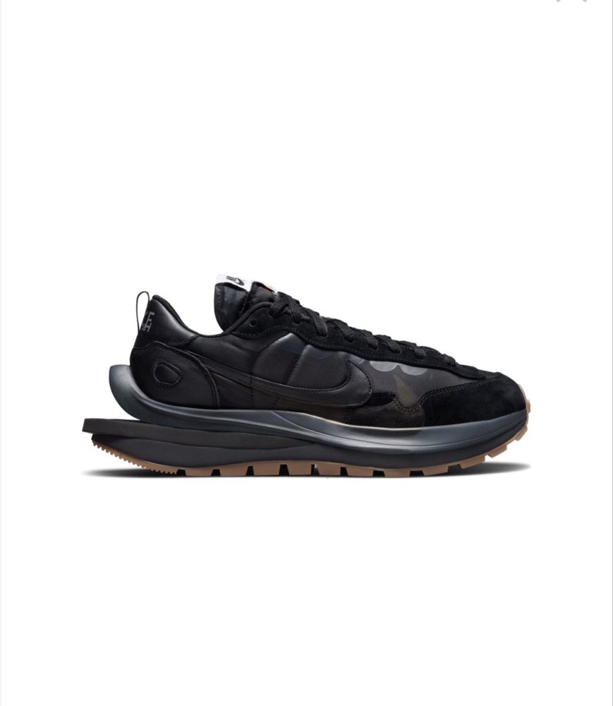 Спортни обувки x Sacai Vaporwaffle Black Gum, черни