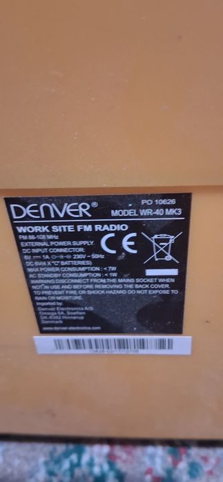 Radio Denver -santier ,cu protectie ,alimentator ,functional