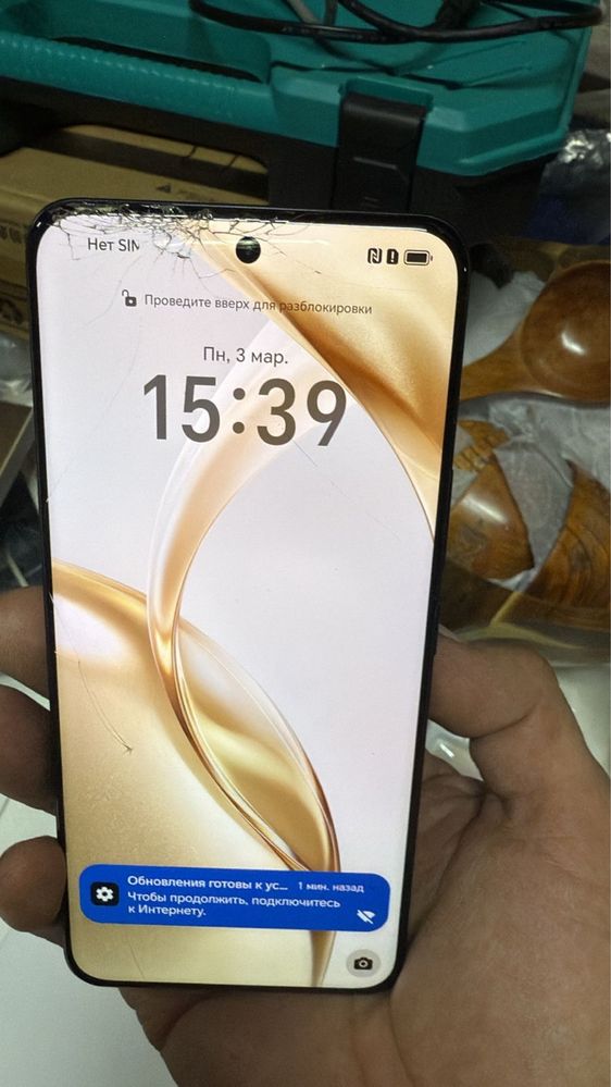 Продам Honor 200,