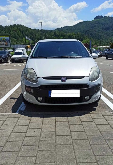 Se vinde Fiat Punto EVO 1.3 Benzină, 2010