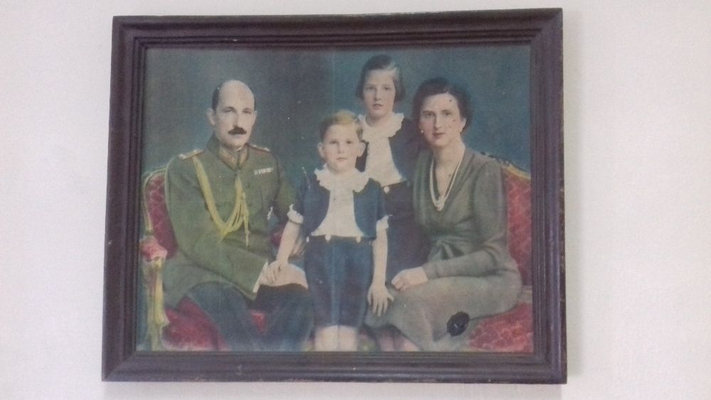 Стара снимка Цар Борис III и Царското семейство