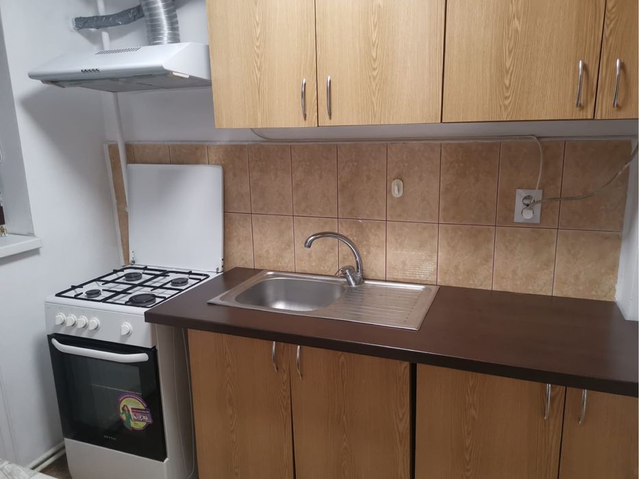 Proprietar inchiriez garsoniera ultracentrala pe termen lung