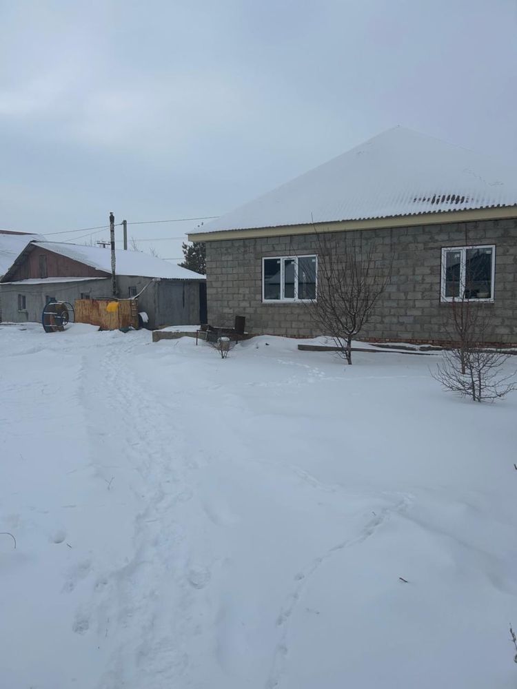 Продается два частного дома .Зачаган
