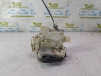 Broasca dreapta fata 8E1837016 Audi A4 B7 [2004 - 2008] 2.0 TDI BLB