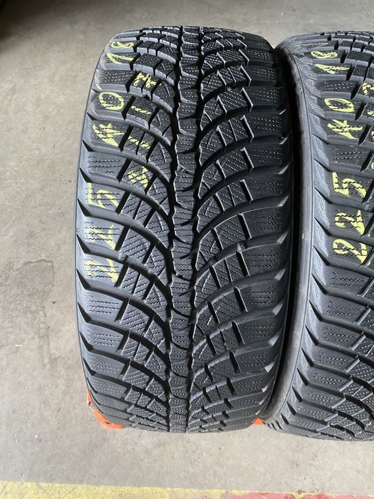 Anvelope iarna 225/40/18 Kumho Wintercraft 225 40 18 R18